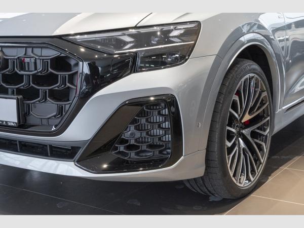 Audi Q8 TFSI e quattro S line Pano/B&O/HUD/HD Matrix/AHK