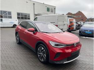 Volkswagen ID.4 Pure Panoramadach Wärmep. SideAssist ACC 19Zoll