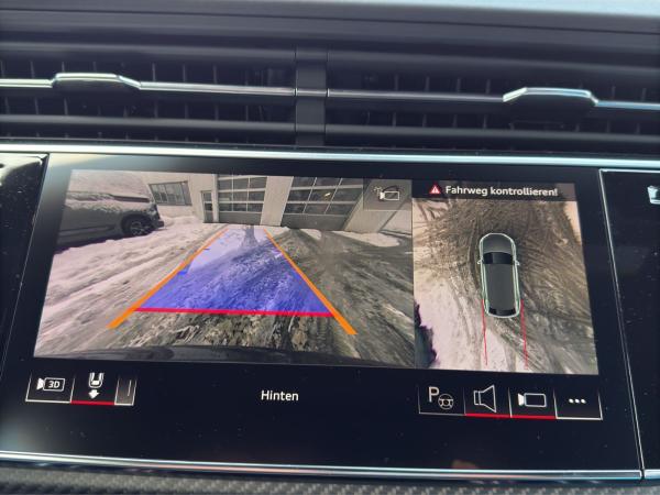 Audi Q8 SUV TDI quattro tiptronic+HEAD-UP+AHK+PANO+B&O
