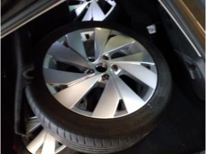 Volkswagen Golf VIII 1.5 TSI DSG eHybrid Goal FrontAssist LED DAB+