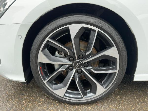 Audi A3 Sportback 35 TDI 19 AHK LED NAVI SONOS 5J.GAR