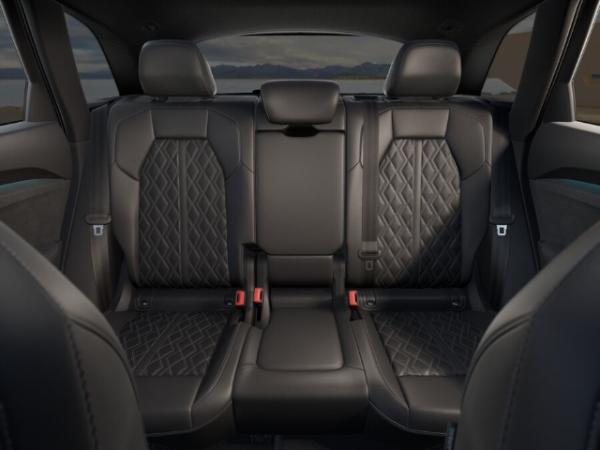 Audi Q5 edition one TDI quattro Luftfed. Pano AHK