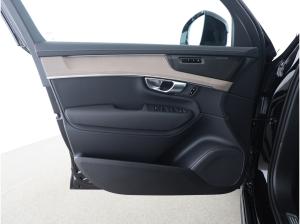 Volvo XC90 T8 Plus Dark Facelift 0,5%/360CAM/HUD/Pano/Anhängerkupplung