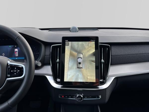 Volvo XC90 Recharge T8 AWD Ultra Black Edition 7-Sitzer 21'' ACC B&W Luft Nappa 360 Kamera HUD