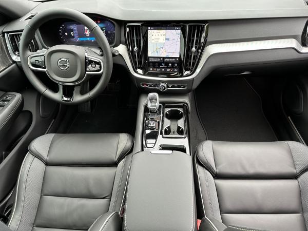 Volvo V60 T8 Plus Dark/MY26/ Sofort!/0,5%/Lagom-Pak/ Aurora Silver Volvo V60 T8 Plus Dark/MY26/ Sofort!/0,5%/Lagom-Pak/ Aurora Silver