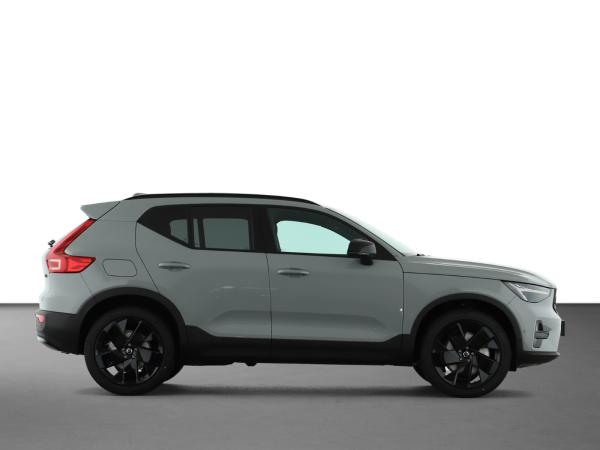 Volvo XC40 B3/Plus/ Black Edition/ Vapour Grey/ 360 grad/ SOFORT! Volvo XC40 B3/Plus/ Black Edition/ Vapour Grey/ 360 grad/ SOFORT!