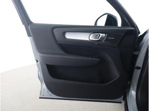 Volvo XC40 B3/Plus/ Black Edition/ Vapour Grey/ 360 grad/ SOFORT!