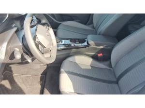 Peugeot 2008 Elektro - 136 PS - Allure Pack + Navi - Gebrauchtwagen
