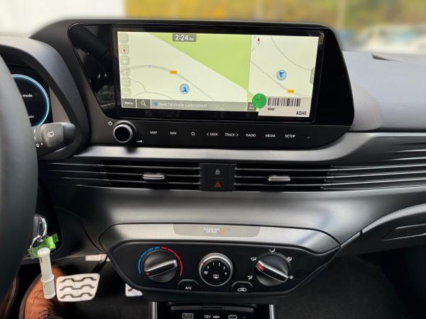 Hyundai BAYON FL (MY25) 1.0 T-GDI (100 PS) 7-DCT Trend, Navi