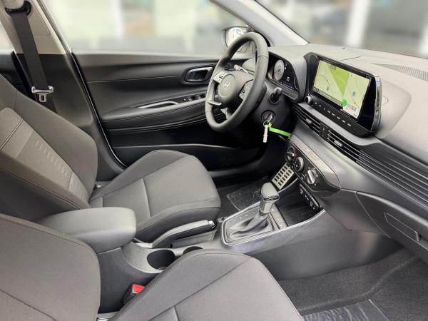 Hyundai BAYON FL (MY25) 1.0 T-GDI (100 PS) 7-DCT Trend, Navi