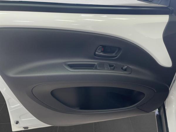 Toyota Aygo X Active Hybrid 116PS 2026 Modell Sitzheizung / Alu  🚀​🚀​Engelbart-Deal🚀​🚀