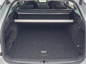 Skoda Octavia Combi 2.0 TDI DSG Tour Pano AHK