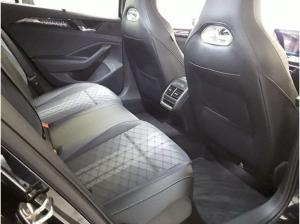 Volkswagen Passat Variant 1.5 TSI DSG eHybrid R-Line Navi IQ.Light DCC DAB+ FrontAssist