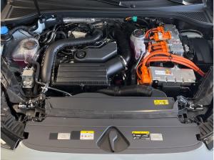 Audi Q3 e-hybrid Navi CarPlay ACC HeadUp Keyless Pano