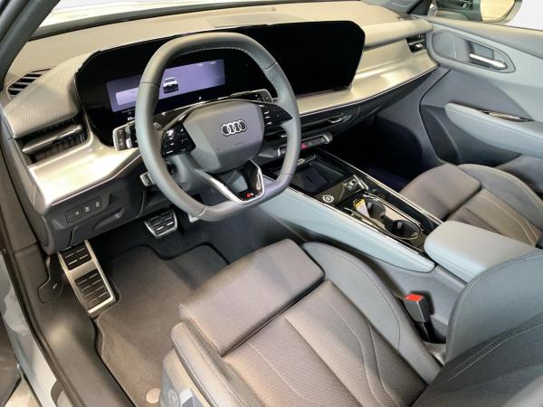 Audi Q3 SUV e-hybrid S tronic ACC AHK AUT Kam.