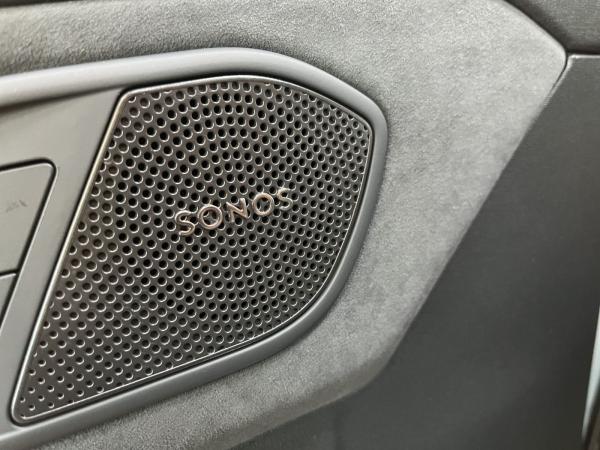 Audi Q3 S tronic Tech pro, Assistenzsysteme, MMI experience pro, Pano-SD, Matrix LED