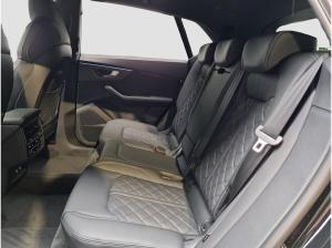 Audi SQ8 SUV 4.0 TSFI quattro ACC MATRIX StHzg 360°