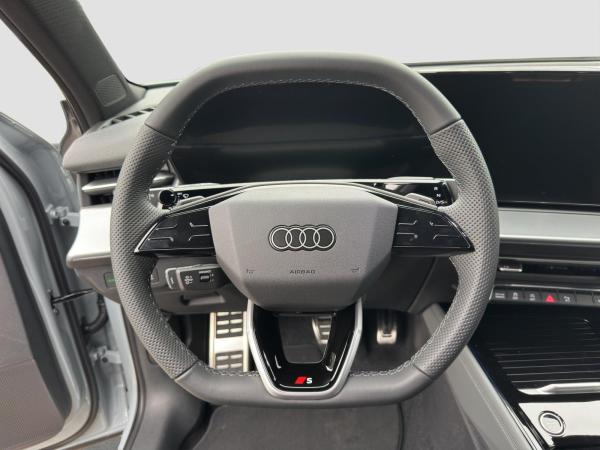 Audi Q3 S line SUV 1.5 TFSI Kamera Virtual Assists