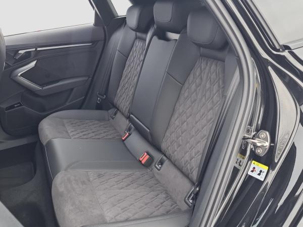 Audi RS3 Sportback quattro LED Kamera Virtual