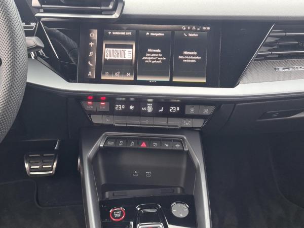 Audi RS3 Sportback quattro LED Kamera Virtual