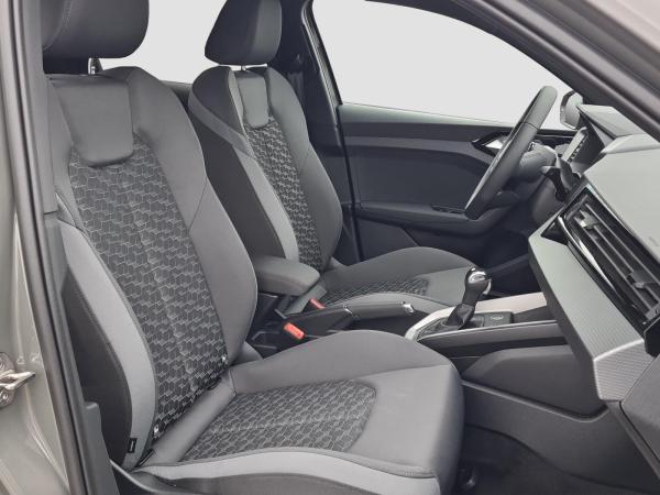 Audi A1 Sportback advanced 30 TFSI Virtual Navi+ LED