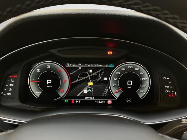 Audi Q7 tiptronic AHK, Pano-Schiebedach, B&O Sound, 4xSitzhzg., Allradlenkung, HUD