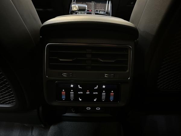 Audi Q7 tiptronic AHK, Pano-Schiebedach, B&O Sound, 4xSitzhzg., Allradlenkung, HUD