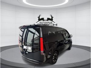 Hyundai STARIA HEV Signature