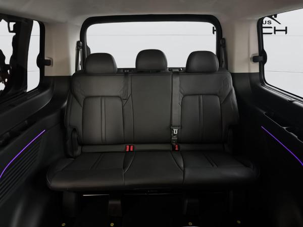 Hyundai STARIA HEV Signature