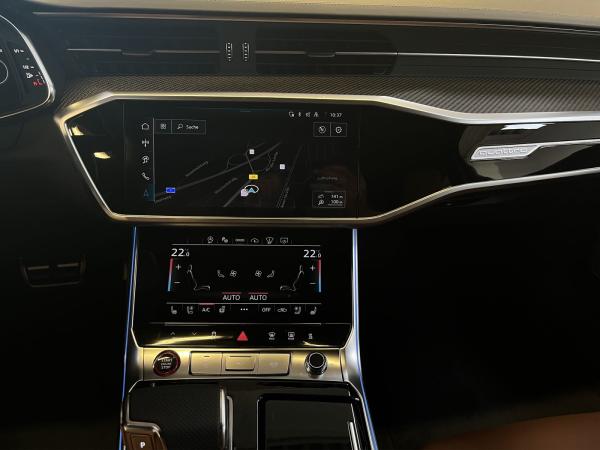 Audi RS6 Avant tiptronic HD Matrix, AHK, RS Sportauspuff, Dynamikpaket plus, Keramikbremse, HUD,B&O