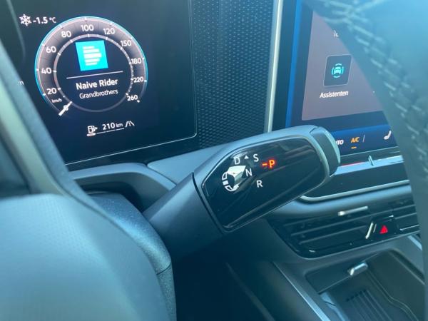 Volkswagen Passat 1.5 eTSI Business *Sofort Verfügbar* inkl. 5 Jahre NW Garantie AHK Winterräder IQ.Light