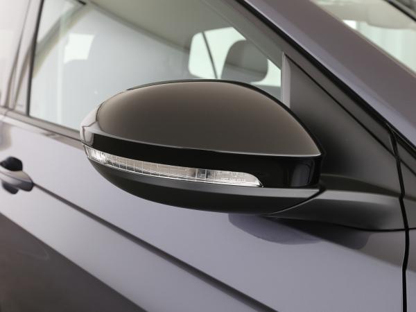 Volkswagen T-Cross ‼️sofort verfügbar‼️⚡️Sondermodell⚡️🎥Rückfahrkamera🎥