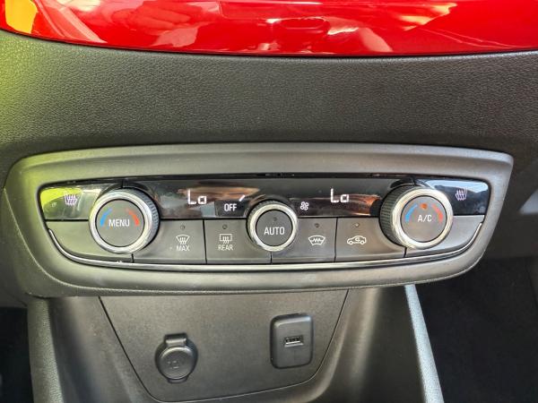 Opel Crossland 1.2T Parkpilot,Sitzheizung,Tempomat