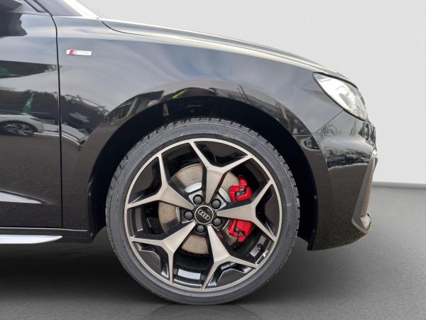 Audi A1 Sportback S line 40 TFSI Virtual Navi+