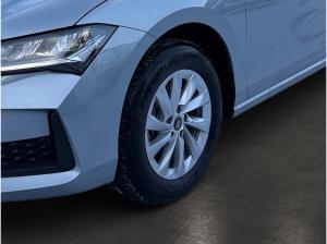 Skoda Superb Combi Essence 1,5TSI mHEV DSG AHK*AKTION SOFORT VERFÜGBAR*