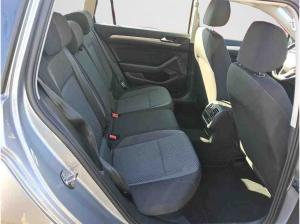 Volkswagen Passat Variant 1.5 TSI *Conceptline* Business Premium Navi SHZ Kamera