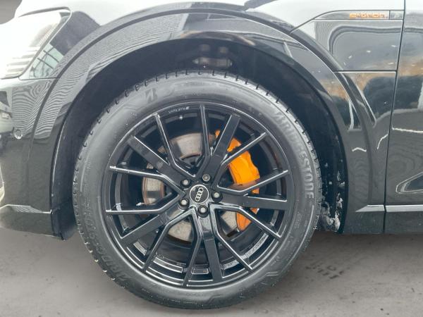 Audi e-tron Sportback S line 55 quattro Black Edition