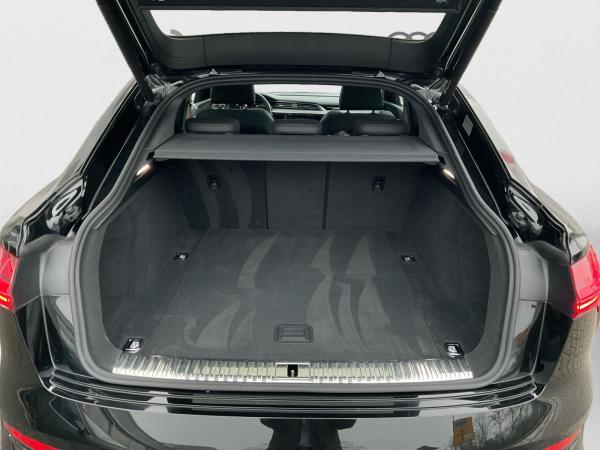 Audi e-tron Sportback S line 55 quattro Black Edition