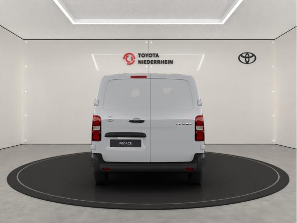 Toyota Proace L2 verblecht 4-türig Meister ⛽ 2.0 D-4D 106 kW (144PS) 6-Gang