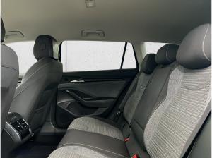 Skoda Superb **Jahreswagenknaller** Skoda Superb **Jahreswagenknaller**