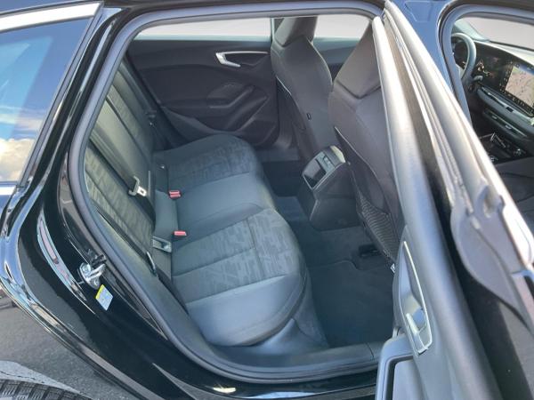 Audi A5 Avant TFSI S-TRONIC R-KAMERA.ACC.5J-GARANTIE.ALU