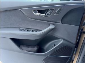 Audi SQ8 TFSI Black+/Laser/Night/Pano/STHZ/HuD/AHK/360°/23Zoll