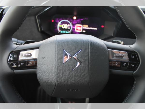 DS Automobiles N°4 ÉTOILE + Alcantara E-TENSE *sofort verfügbar*