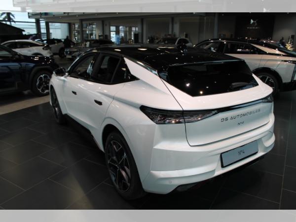 DS Automobiles N°4 ÉTOILE + Alcantara Automatik ***sofort verfügbar***