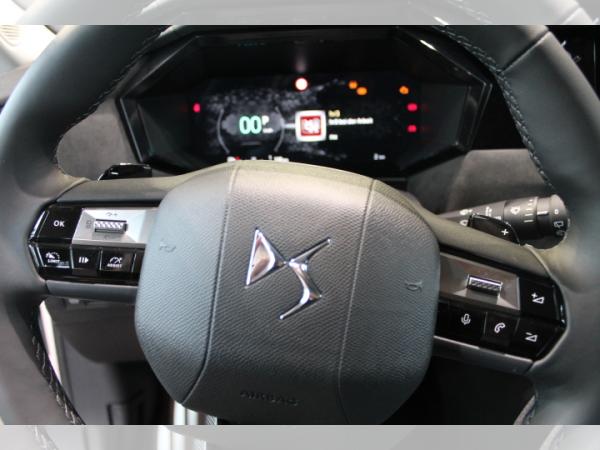 DS Automobiles N°4 ÉTOILE + Alcantara Automatik ***sofort verfügbar***
