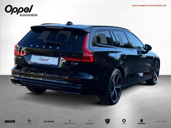 Volvo V60 T6 Twin Engine AWD Ultra Dark Plug-In Volvo V60 T6 Twin Engine AWD Ultra Dark Plug-In