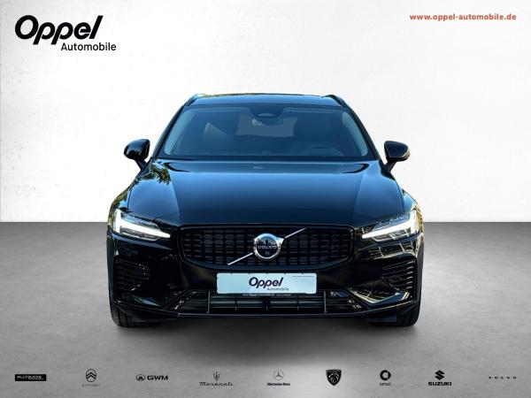 Volvo V60 T6 Twin Engine AWD Ultra Dark Plug-In Volvo V60 T6 Twin Engine AWD Ultra Dark Plug-In