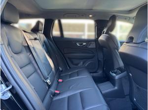 Volvo V60 T6 Twin Engine AWD Ultra Dark Plug-In