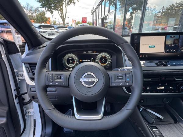 Nissan Qashqai 1.5 E-POWER 205PS  Modell 2026 TEKNA - BOSE/PANORAMA/SOFORT