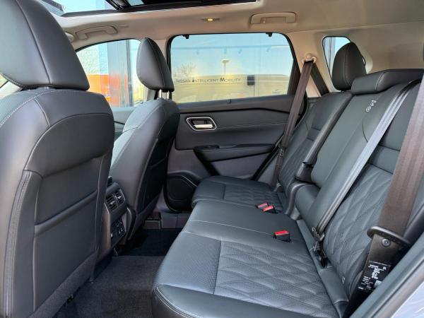 Nissan X-Trail 1.5 VC-T e-Power e-4orce Tekna+ 20Zoll 213PS - Sofort verfügbar